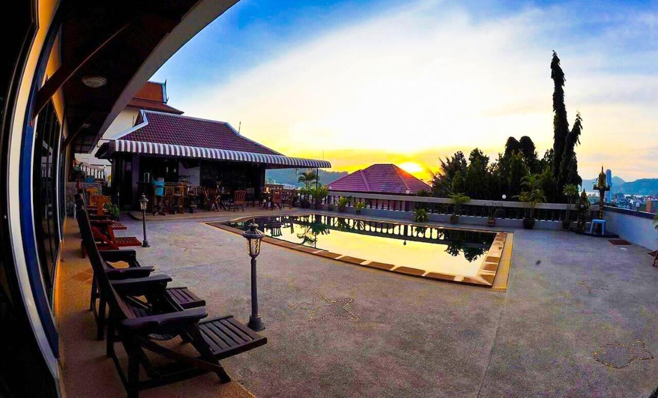 Aksarai Hotel Patong ภายนอก รูปภาพ